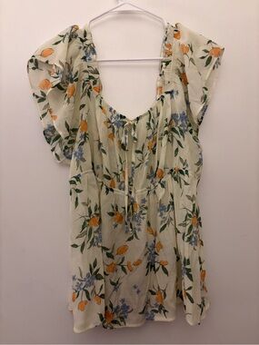 Blu Pepper Cream Floral Tie-Front Flutter Sleeve Blouse